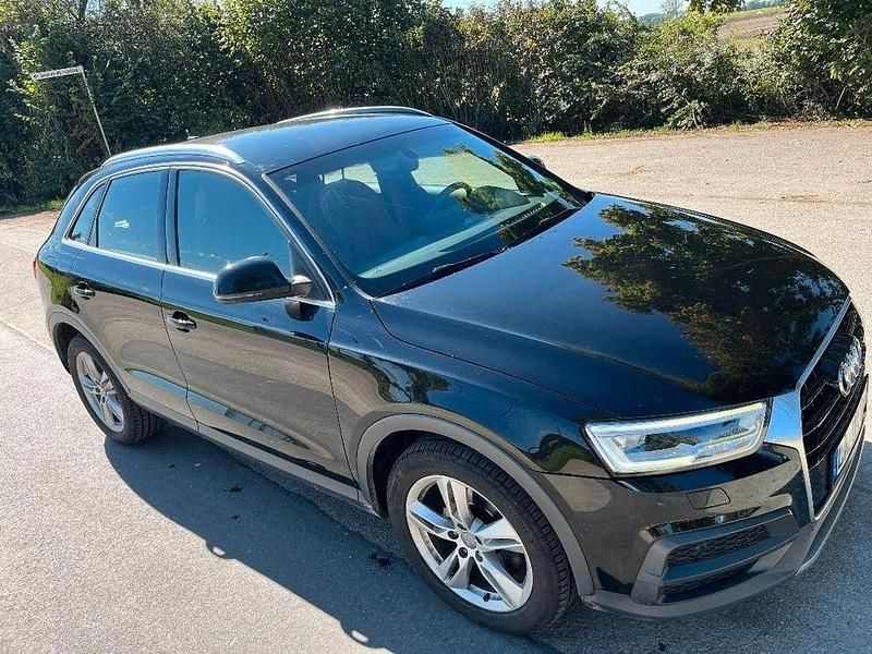 Schwarz Gebraucht 2015 Audi Q3 Sport SUV | 13.666 € (Fairer Preis) - Bild 1/4