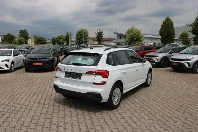 Gebraucht Skoda Kamiq Essence 116 PS (85 kW) 2025 Andere SUV