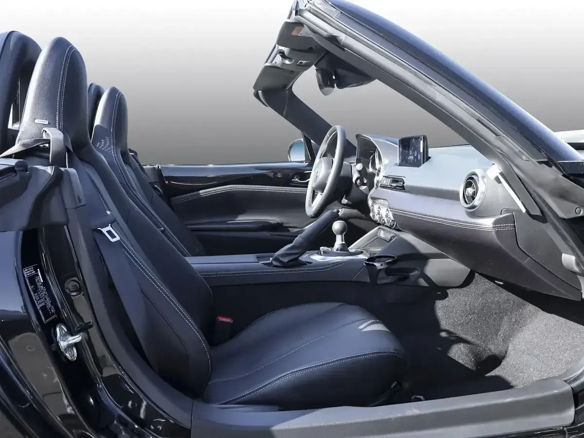 Gebraucht Mazda MX5 Exclusive-Line 132 PS (97 kW) 2025 Jet black Cabrio
