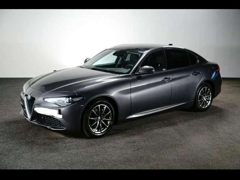 Gebraucht Alfa Romeo Giulia Super 179 PS (131 kW) 2018 Grau Limousine