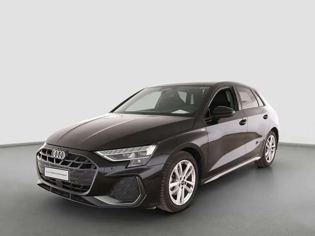 Gebraucht Audi A3 S-Line 150 PS (110 kW) 2025 Mythosschwarz metallic Limousine