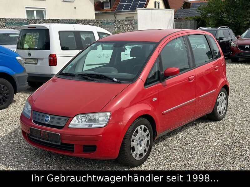 Rot Gebraucht 2006 Fiat Idea Dynamic Van / Kleinbus | 990 € (Guter Preis) - Bild 1/4