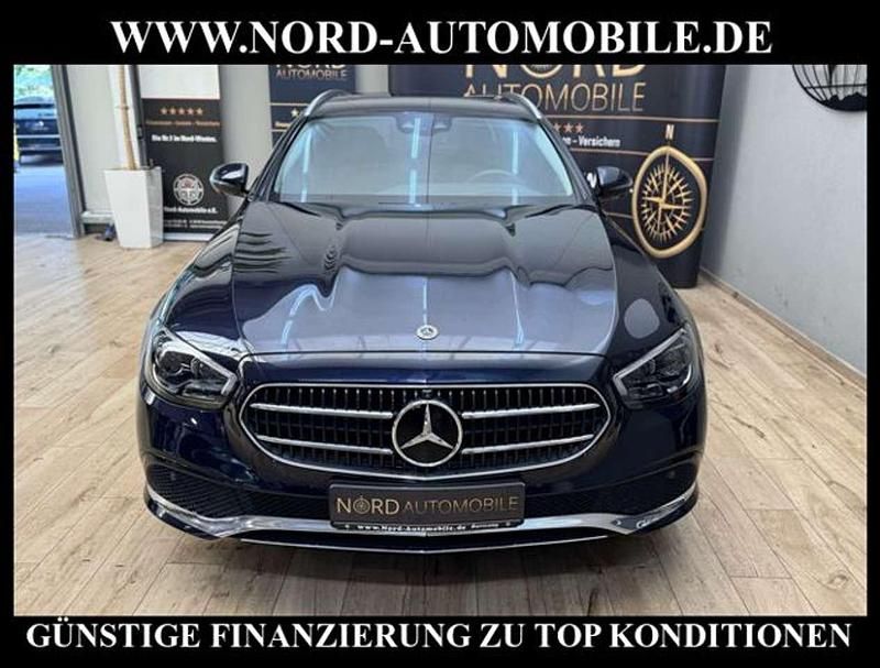 Gebraucht Mercedes E400 330 PS (242 kW) 2023 Blau Limousine