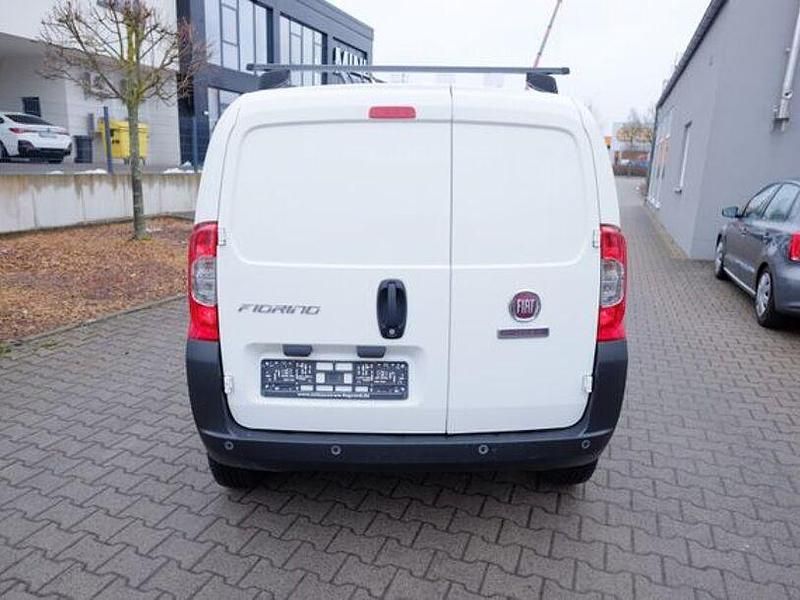 Gebraucht Fiat Fiorino 80 PS (58 kW) 2022 Weiß Van / Kleinbus
