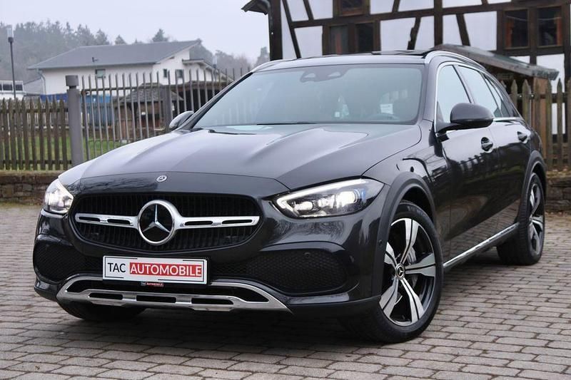 Gebraucht Mercedes C220 200 PS (147 kW) 2022 Grau Limousine