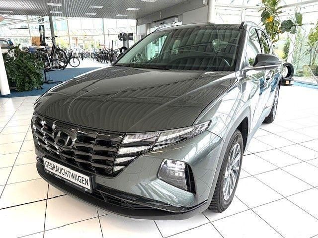 Grau Gebraucht 2023 Hyundai Tucson SUV | 29.190 € (Guter Preis) - Bild 1/4
