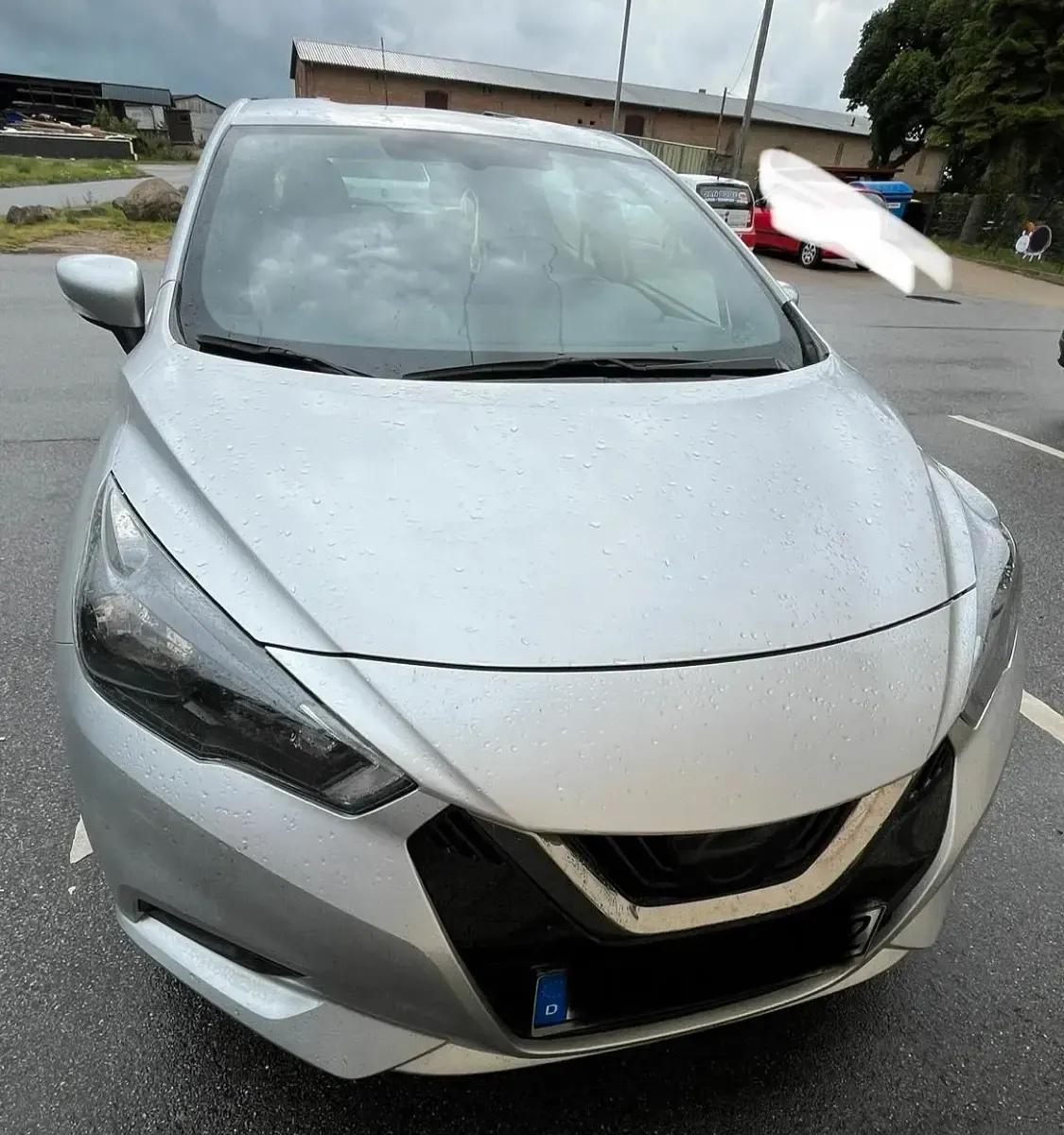 Gebraucht Nissan Micra Acenta 92 PS (67 kW) 2022 Silber Kleinwagen
