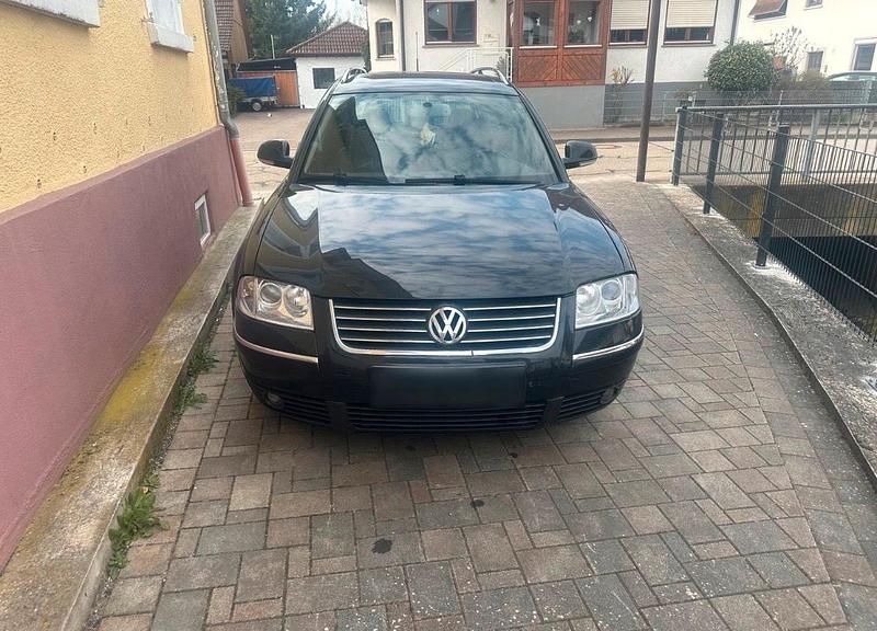 Gebraucht VW Passat 190 PS (139 kW) 2003 Schwarz Kombi