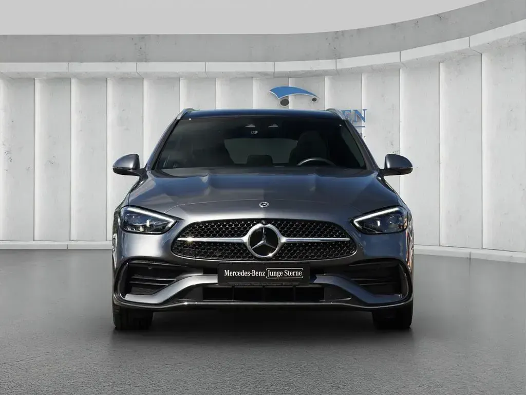 Gebraucht Mercedes C300e AMG line 204 PS (150 kW) 2023 Lack selenitgrau Kombi