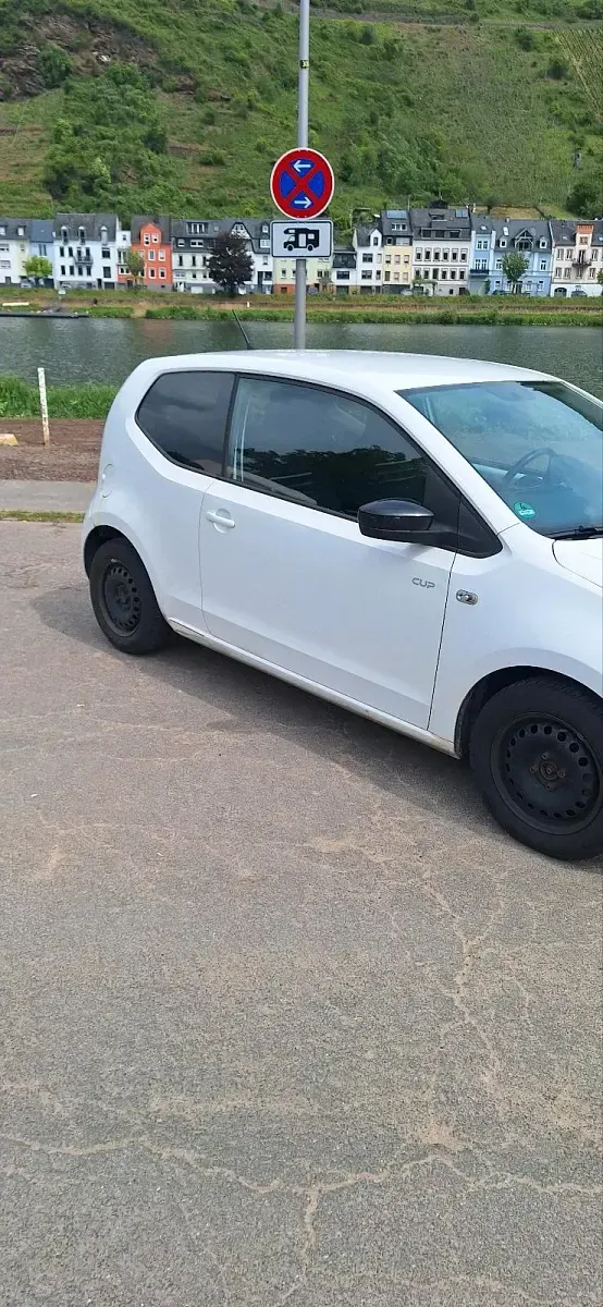 Gebraucht VW up! 60 PS (44 kW) 2015 Weiß Kleinwagen