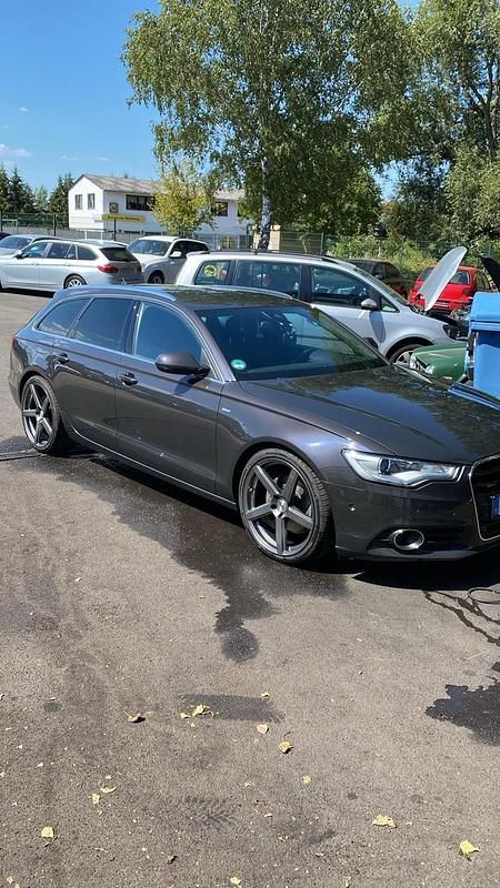 Gebraucht Audi A6 204 PS (150 kW) 2014 Grün Kombi