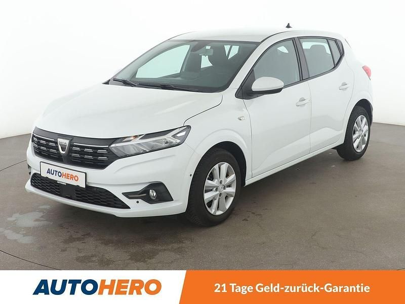Weiß Gebraucht 2022 Dacia Sandero Comfort Kleinwagen | 12.490 € (Guter Preis) - Bild 1/3