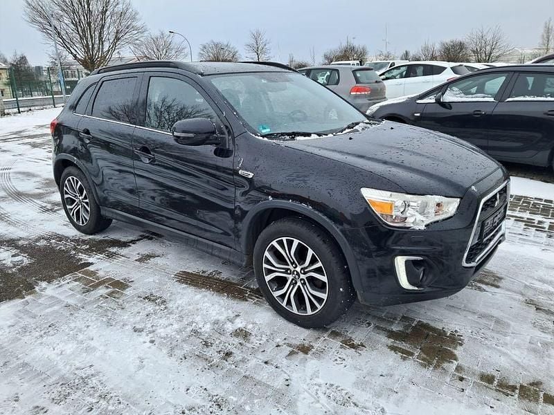 Gebraucht Mitsubishi ASX Diamant Edition 150 PS (110 kW) 2015 Schwarz SUV
