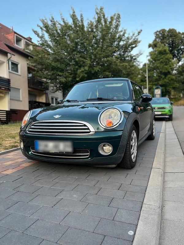 Grün Gebraucht 2007 Mini ONE Kleinwagen | 1.450 € (Fairer Preis) - Bild 1/4