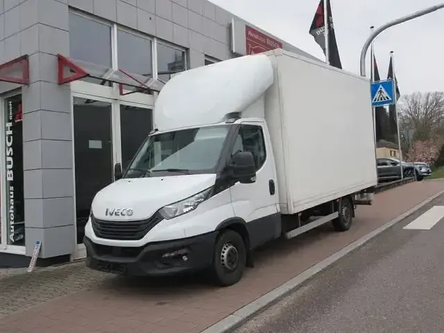 Usata Iveco Daily 2023 Bianco