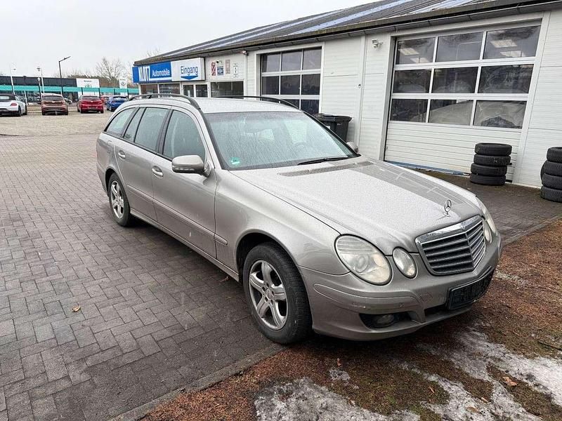 Gebraucht Mercedes E220 Elegance 170 PS (125 kW) 2007 Silber Kombi