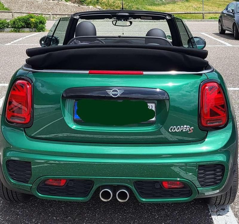 Gebraucht Mini Cooper S Cabriolet 192 PS (141 kW) 2019 Grün Cabrio
