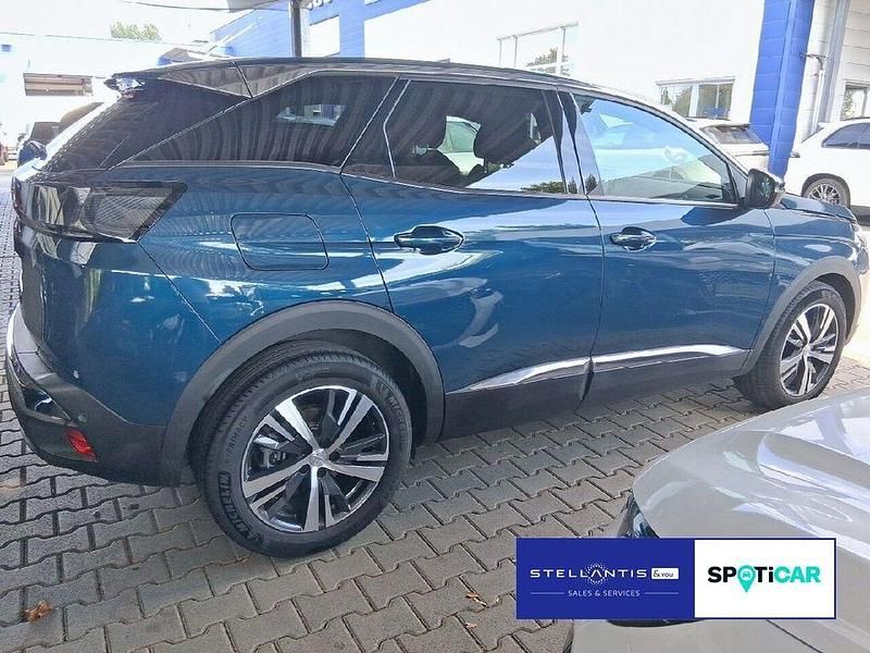 Gebraucht Peugeot 3008 Allure 131 PS (96 kW) 2023 Blau SUV
