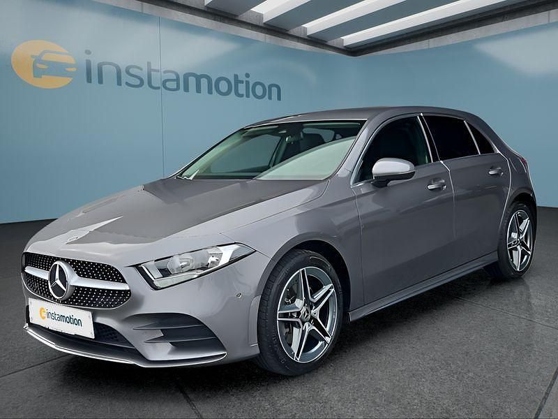 Grau Gebraucht 2022 Mercedes A250 Kleinwagen | 27.949 € (Fairer Preis) - Bild 1/4
