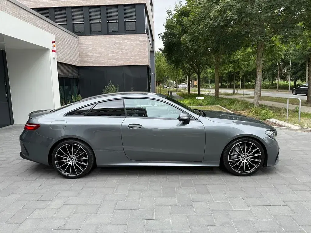 Gebraucht Mercedes E300 AMG 245 PS (180 kW) 2018 Grau Coupé