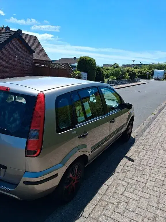 Gebraucht Ford Fusion 80 PS (58 kW) 2003 Silber Kleinwagen