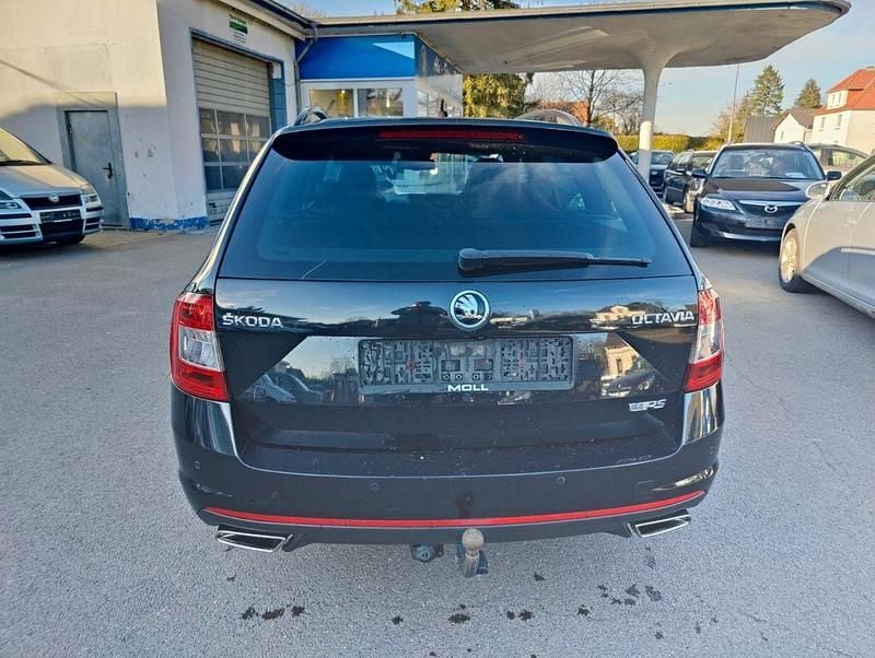 Gebraucht Skoda Octavia RS 220 PS (161 kW) 2015 Schwarz Kleinwagen