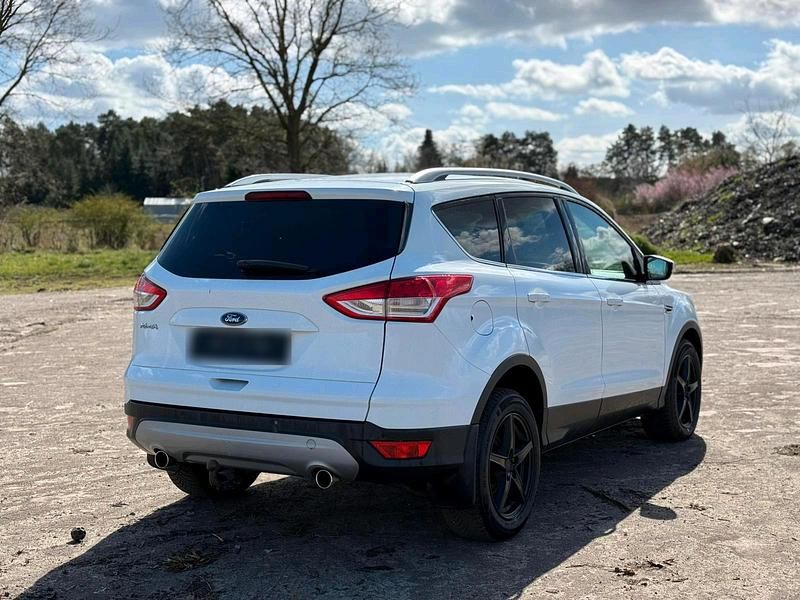 Gebraucht Ford Kuga 2013 Weiß SUV