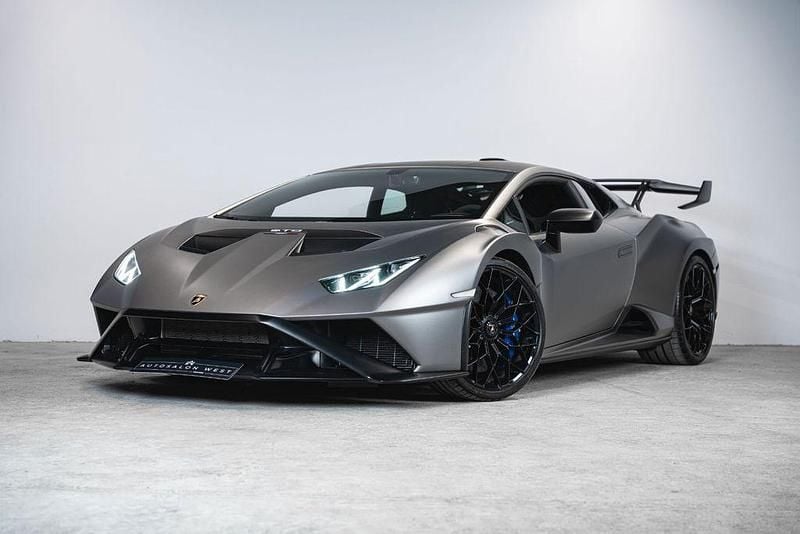 Usata Lamborghini Huracán 640 CV (470 kW) 2022 Grigio Coupé