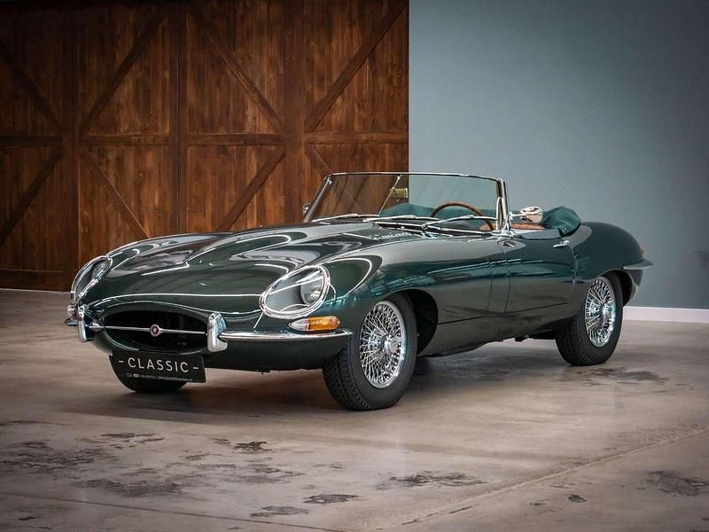 Gebraucht Jaguar E-Type 265 PS (194 kW) 1963 Grün Cabrio