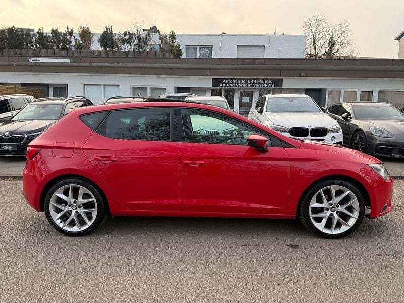 Gebraucht Seat Leon FR 150 PS (110 kW) 2013 Rot Limousine