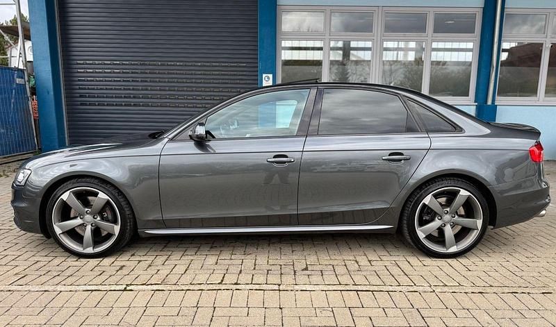 Gebraucht Audi S4 Ambiente 333 PS (244 kW) 2014 Grau Limousine