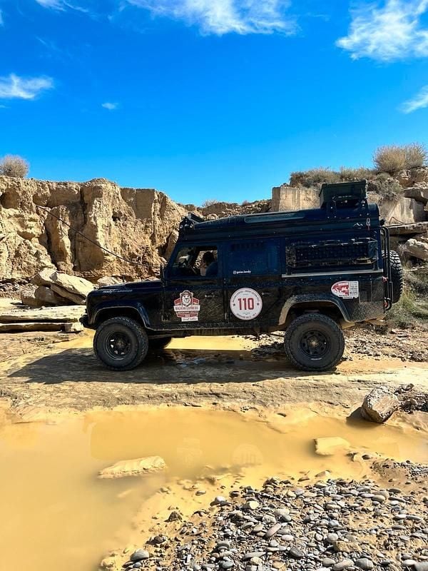 Gebraucht Land Rover Defender 112 PS (82 kW) 2001 Schwarz SUV