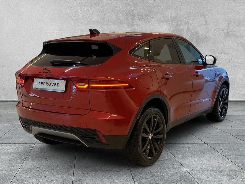 Gebraucht Jaguar E-Pace SE 165 PS (121 kW) 2021 Rot SUV