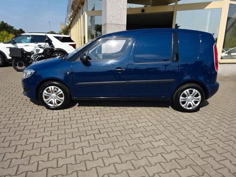 Gebraucht Skoda Roomster 69 PS (50 kW) 2012 Blau Van / Kleinbus