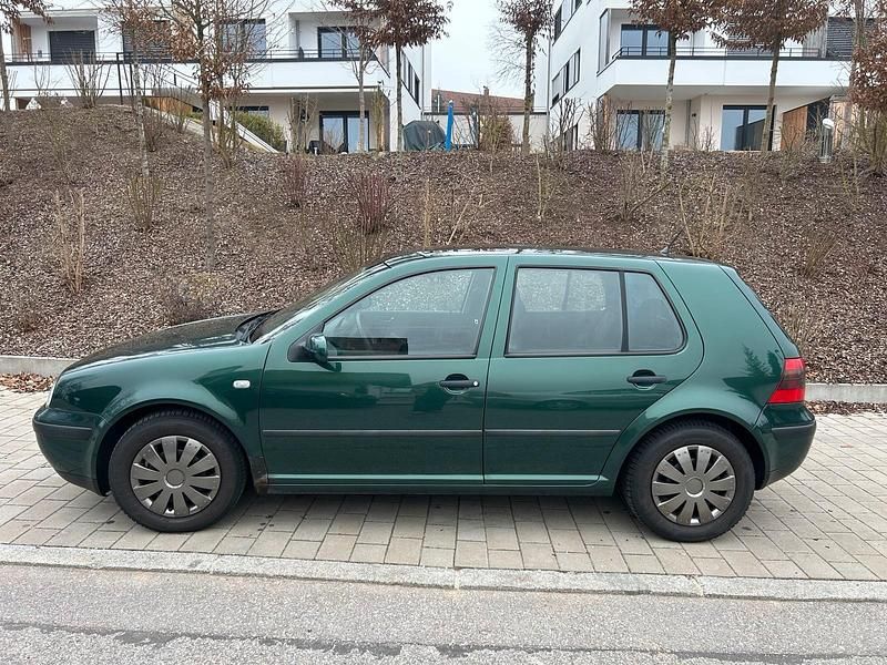Gebraucht VW Golf IV 75 PS (55 kW) 2001 Grün