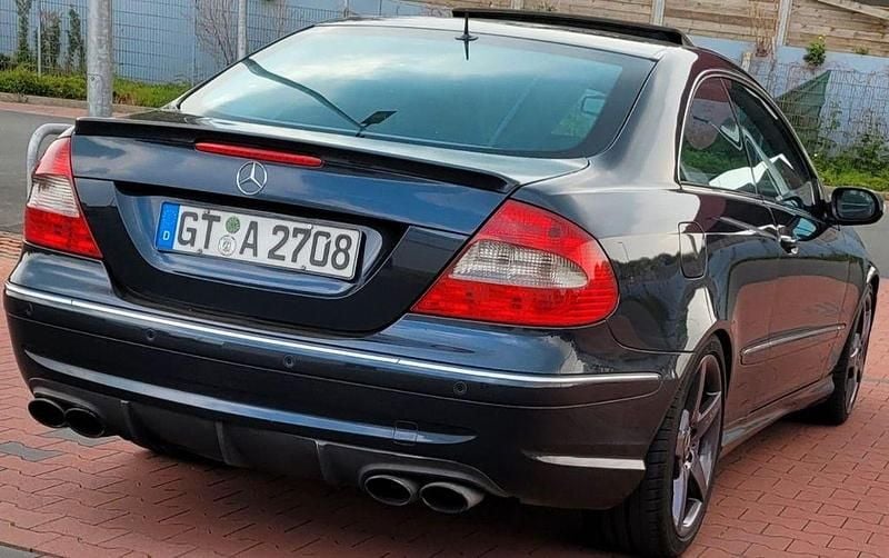 Blau Gebraucht 2002 Mercedes CLK55 AMG AMG Coupé | 15.500 € (Superpreis) - Bild 1/4