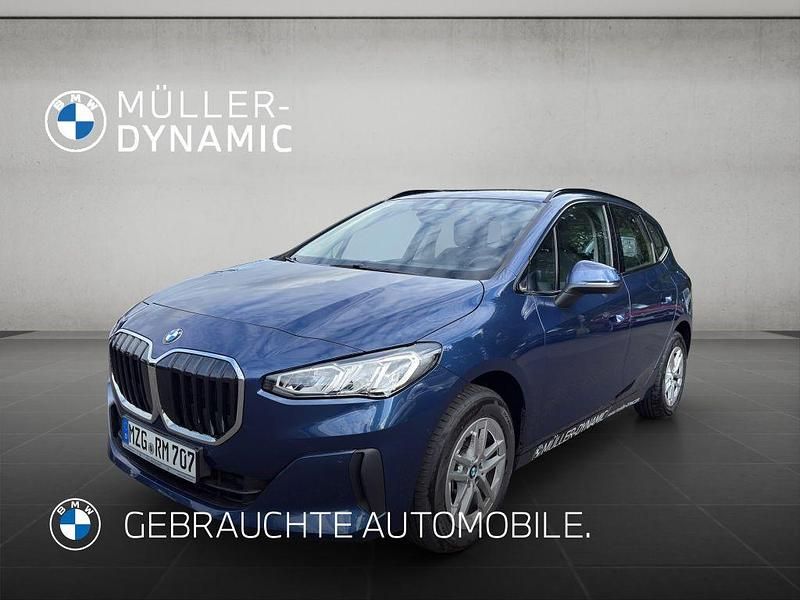 Blau Gebraucht 2025 BMW 216 Active Tourer Van / Kleinbus | 28.990 € (Fairer Preis) - Bild 1/4