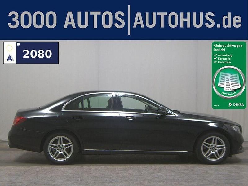 Gebraucht Mercedes E220 Avantgarde 194 PS (142 kW) 2019 Schwarz Limousine