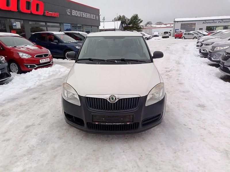 Gebraucht Skoda Fabia Classic 60 PS (44 kW) 2010 Weiß Limousine