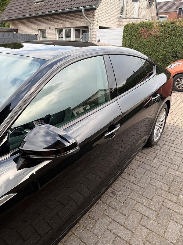 Gebraucht Audi A5 Sport 190 PS (139 kW) 2019 Schwarz Coupé