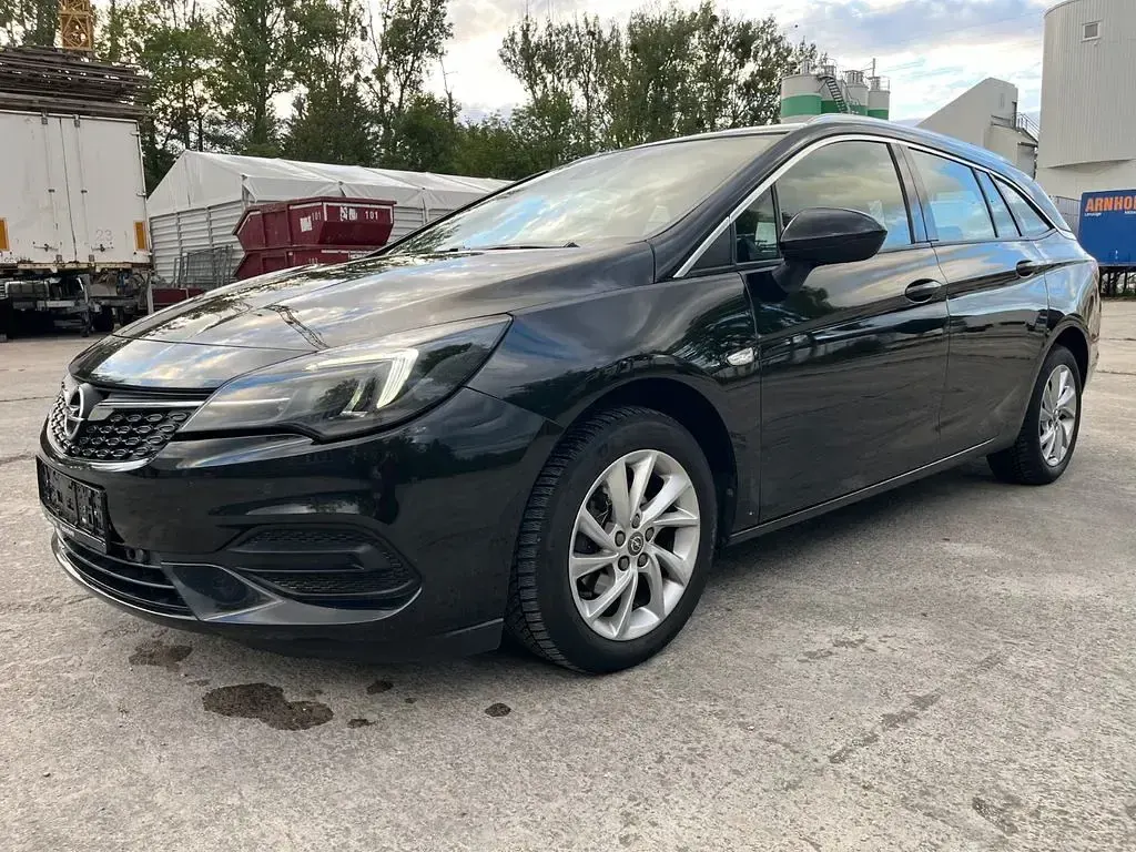 Gebraucht Opel Astra Ultimate 122 PS (89 kW) 2021 Schwarz Kombi