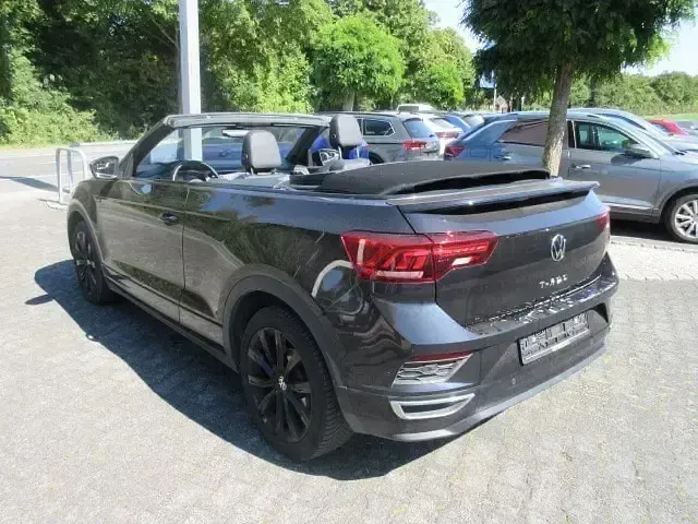Gebraucht VW T-Roc Cabriolet R-line 150 PS (110 kW) 2021 Deep black schwarz (metallic) Cabrio