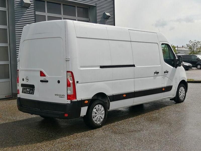 Gebraucht Opel Movano 149 PS (109 kW) 2022 Weiss Van