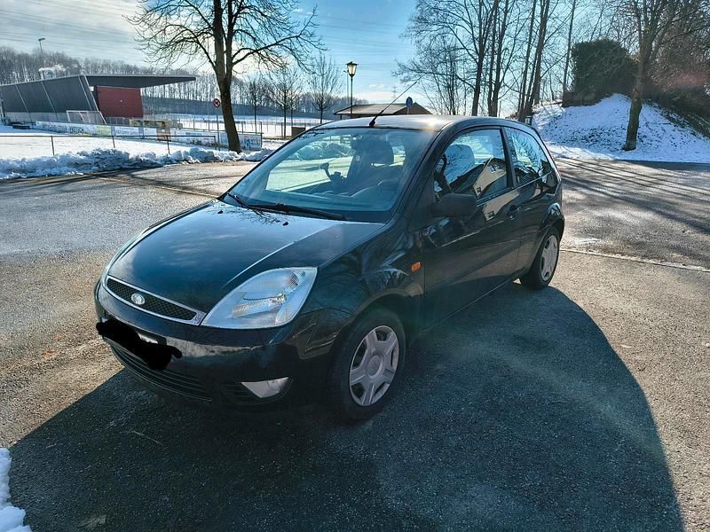 Gebraucht Ford Fiesta 100 PS (73 kW) 2004 Kleinwagen