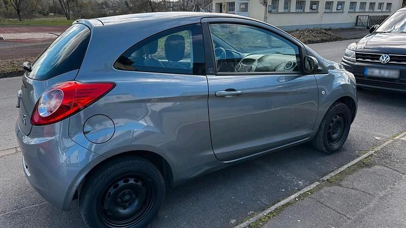 Gebraucht Ford Ka 70 PS (51 kW) 2009 Grau Kleinwagen