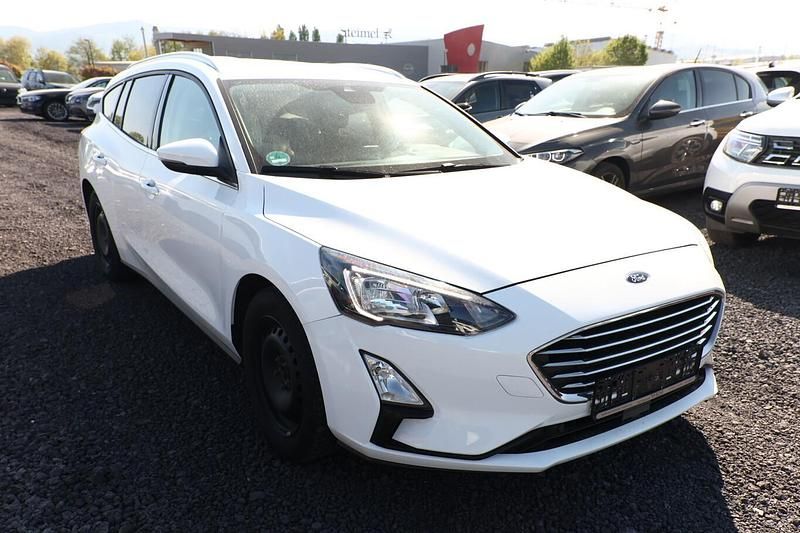 Używany Ford Focus 125 KM (91 kW) 2022 Biały Kombi
