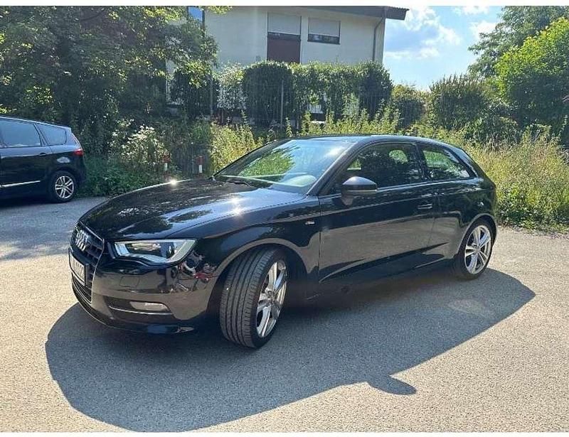 Gebraucht Audi A3 S-Line 110 PS (80 kW) 2015 Limousine