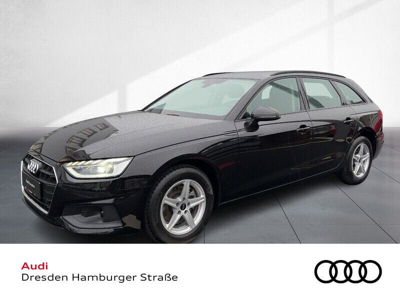 Gebraucht Audi A4 163 PS (119 kW) 2022 Schwarz Kombi
