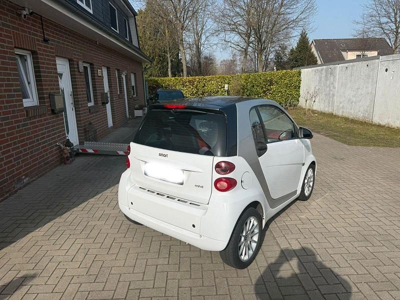Gebraucht Smart ForTwo Coupé Pulse 71 PS (52 kW) 2011 Weiß Coupé