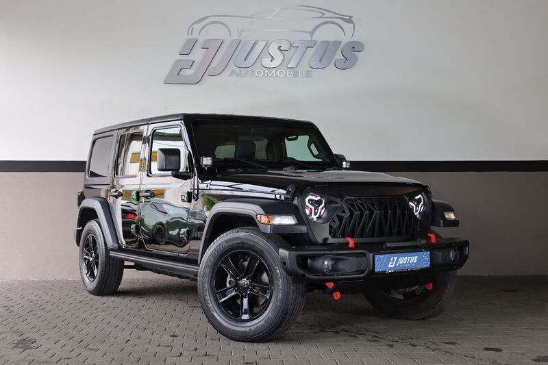 Black clearcoat Gebraucht 2020 Jeep Wrangler Altitude SUV | 38.900 € - Bild 1/4